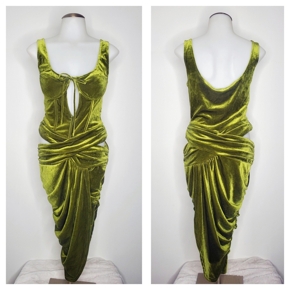 NEW | Dress Decode | Velvet Asymmetrical Hem Cut Out Front Ruched Dress - Picture 3 of 13